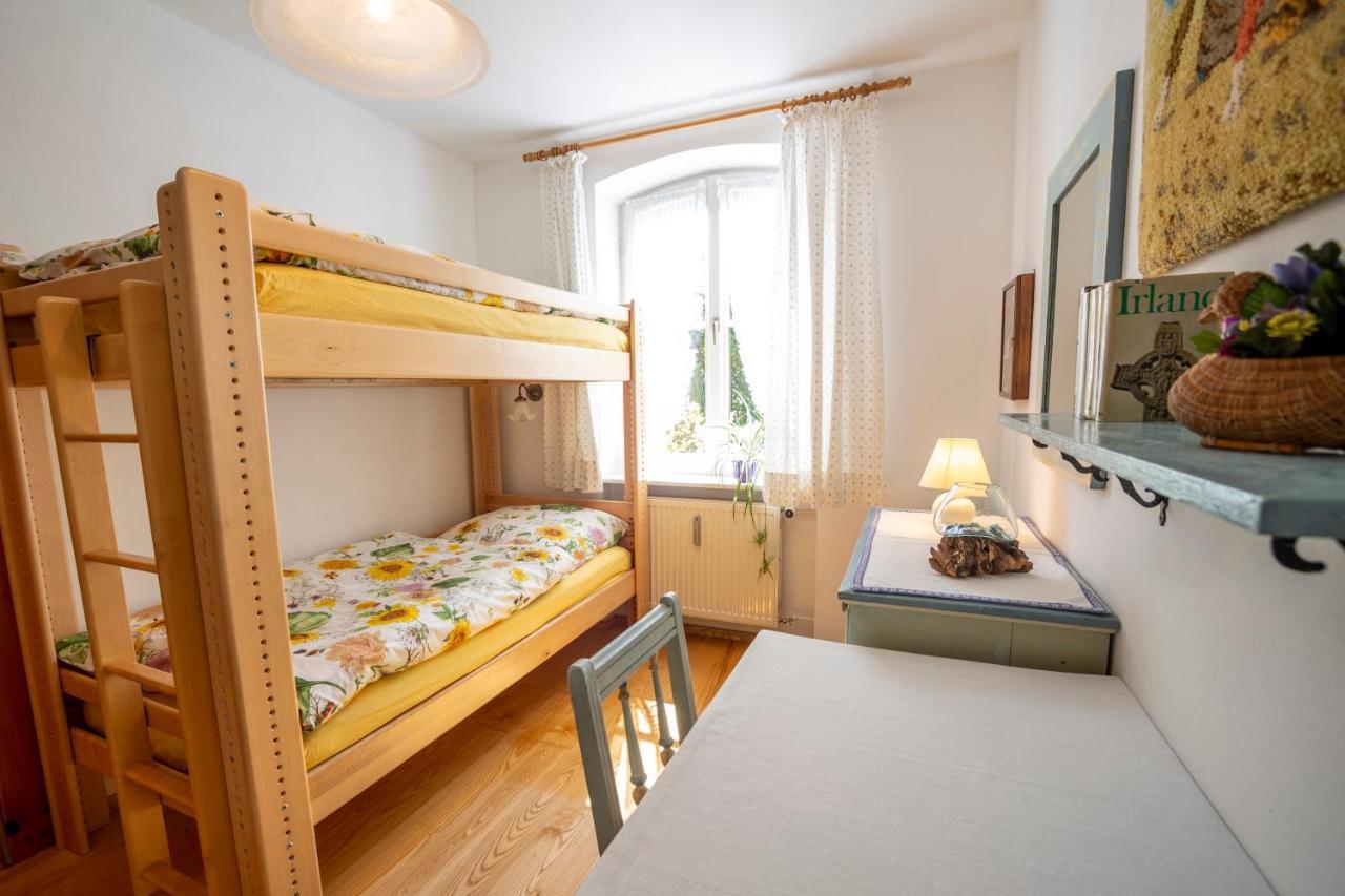 Landhauswohnung Mit Wildromantischem Garten 福森 外观 照片