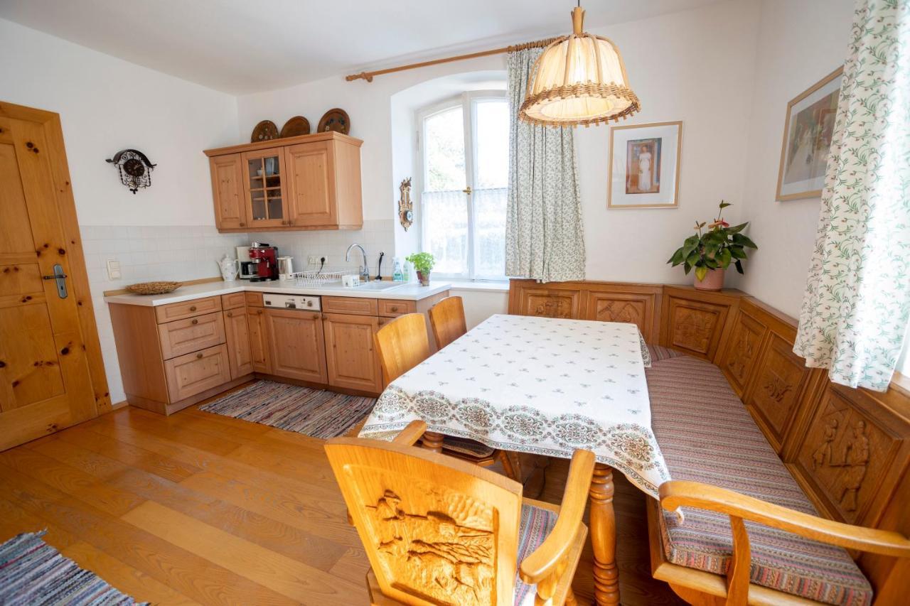 Landhauswohnung Mit Wildromantischem Garten 福森 外观 照片